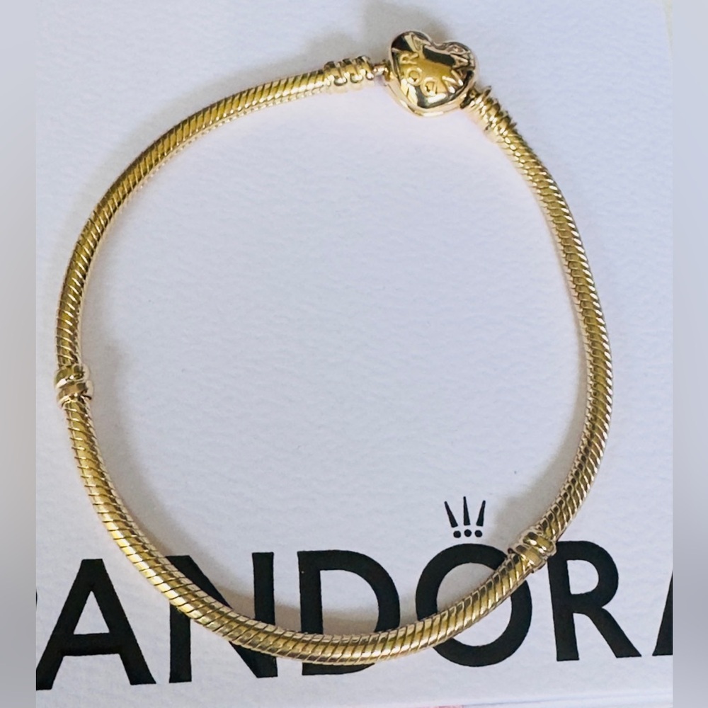 Authentic Pandora 14K Gold Moments Heart Clasp Snake Chain Bracelet 8.1 In